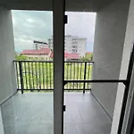 Lotus Apartman *