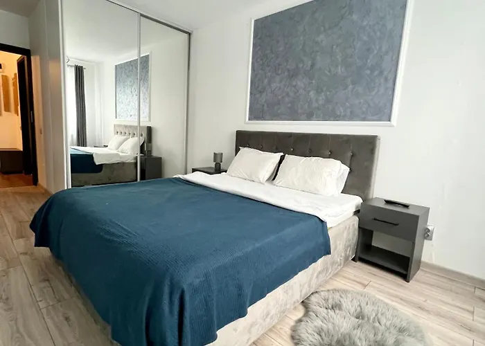 Lotus קלוז'-נאפוקה